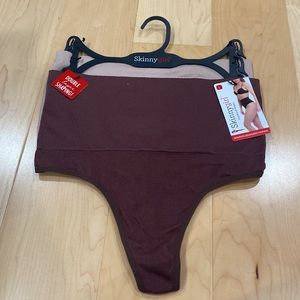 SkinnyGirl New Double Layers Snapping Seamless Thongs size L
